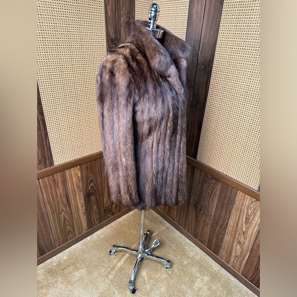 AMAZING DENNIS BASSO DESIGNER SILVERY BROWN RUSSIAN SABLE FUR COAT JACKET SMALL - Picture 3 of 11